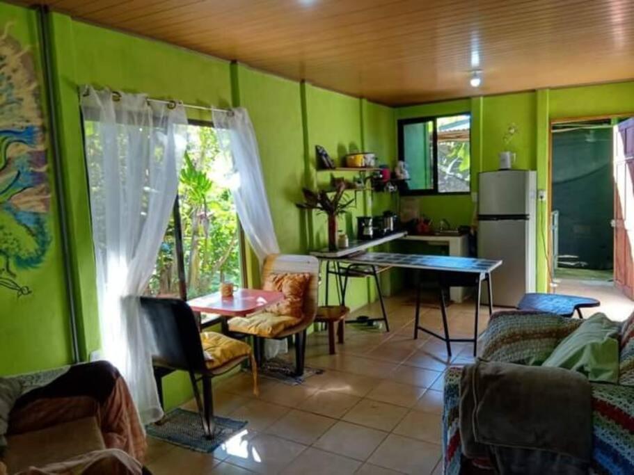 Casa Flor De Annia ~ Cozy 2 Bdrm On The River Sierpe ~ Walkable To Town Villa Exterior foto